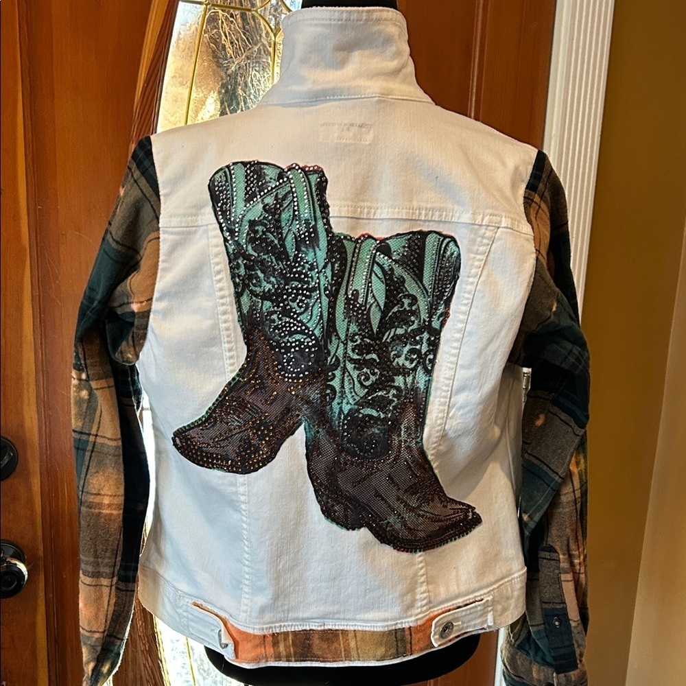 Upcycled Plaid Sleeve White Jacket